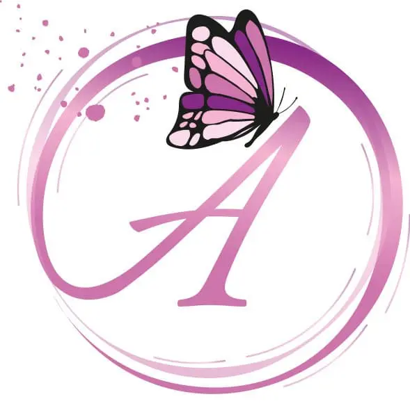 Logo Astrid JACQUESSON Sophrologue EI, A majuscule entouré d'une spirale et surmonté d'un papillon.